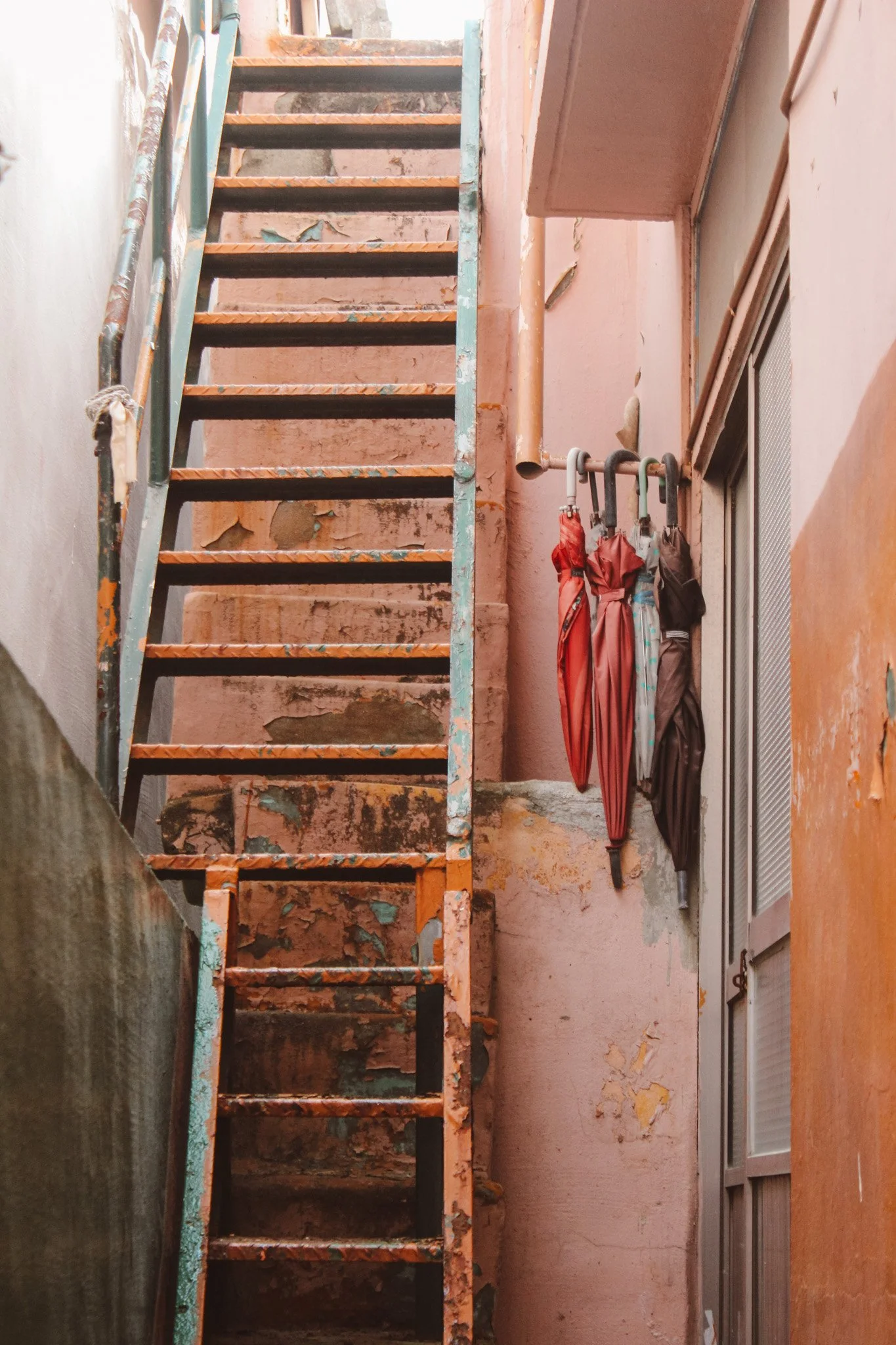 Discover the history and charm of Gamcheon Culture Village