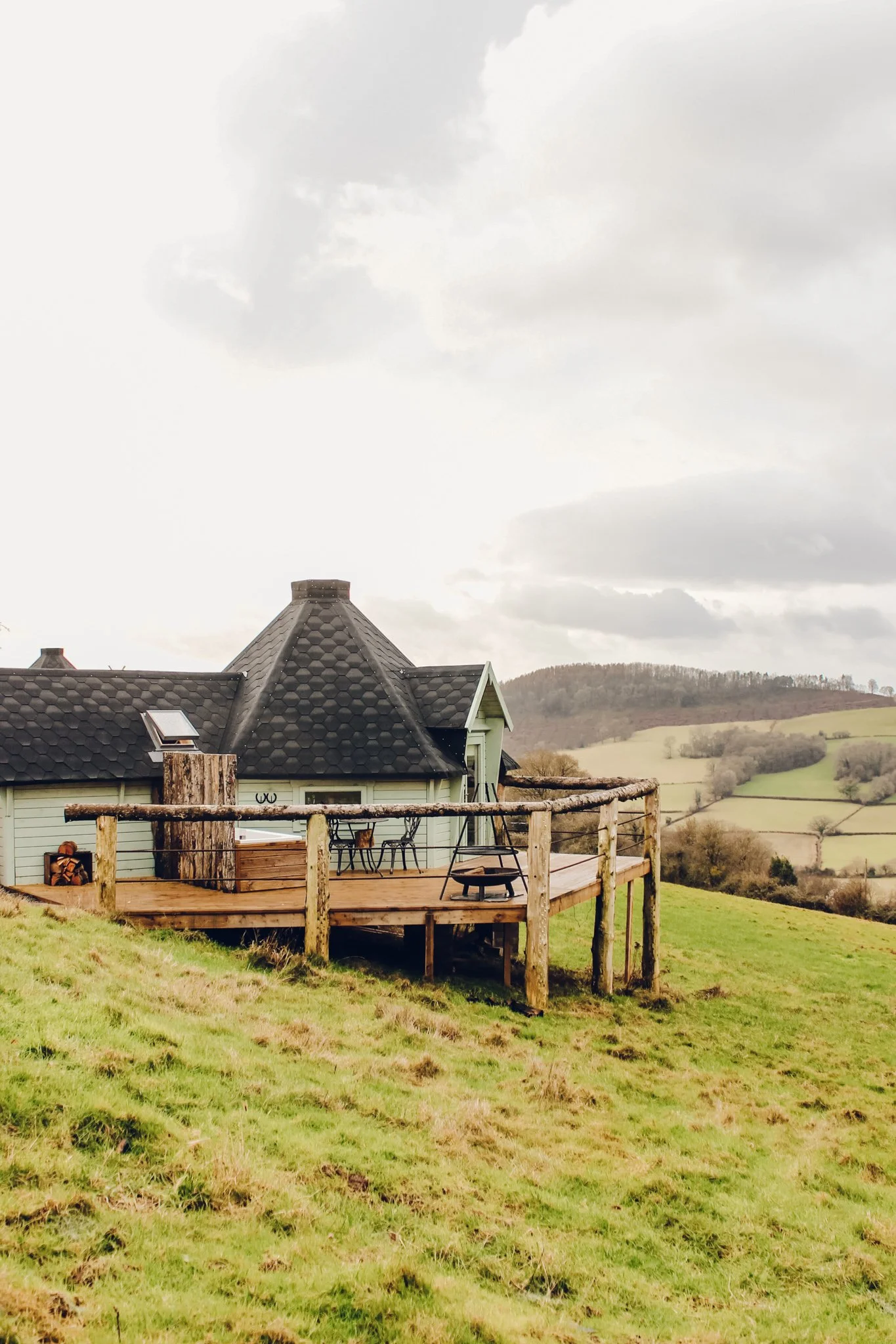 15 best cosy stays in the UK for a weekend escape 2026 edition