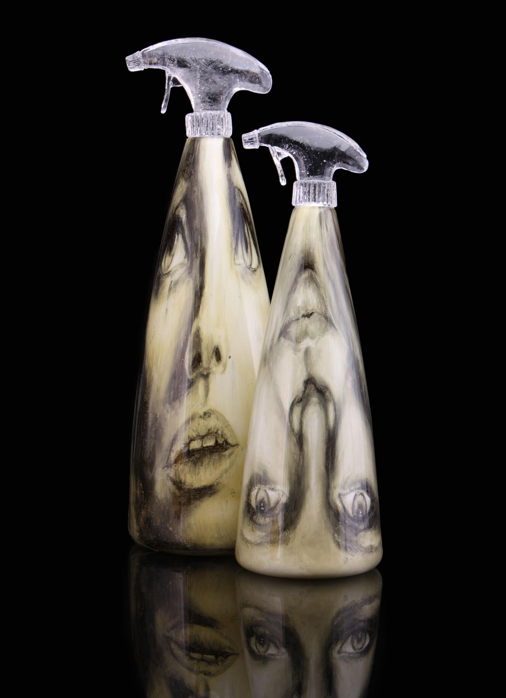 manousis_joanna_selfcontainedsprays.jpeg