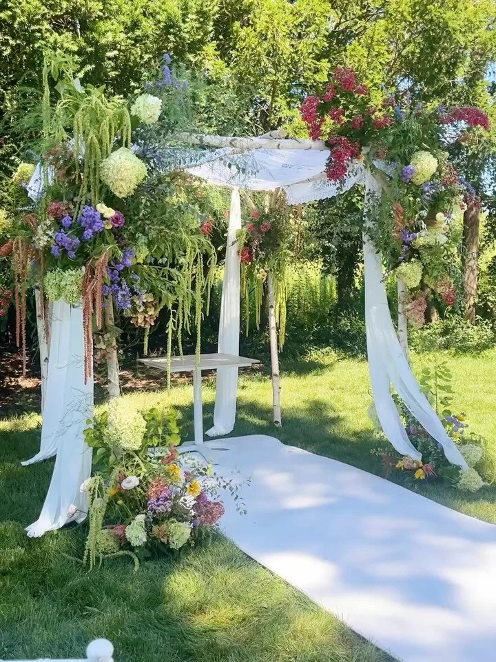 🍃 in between seasons 🍂

all @phillyfloralguild &amp; @garmirenda&rsquo;s garden