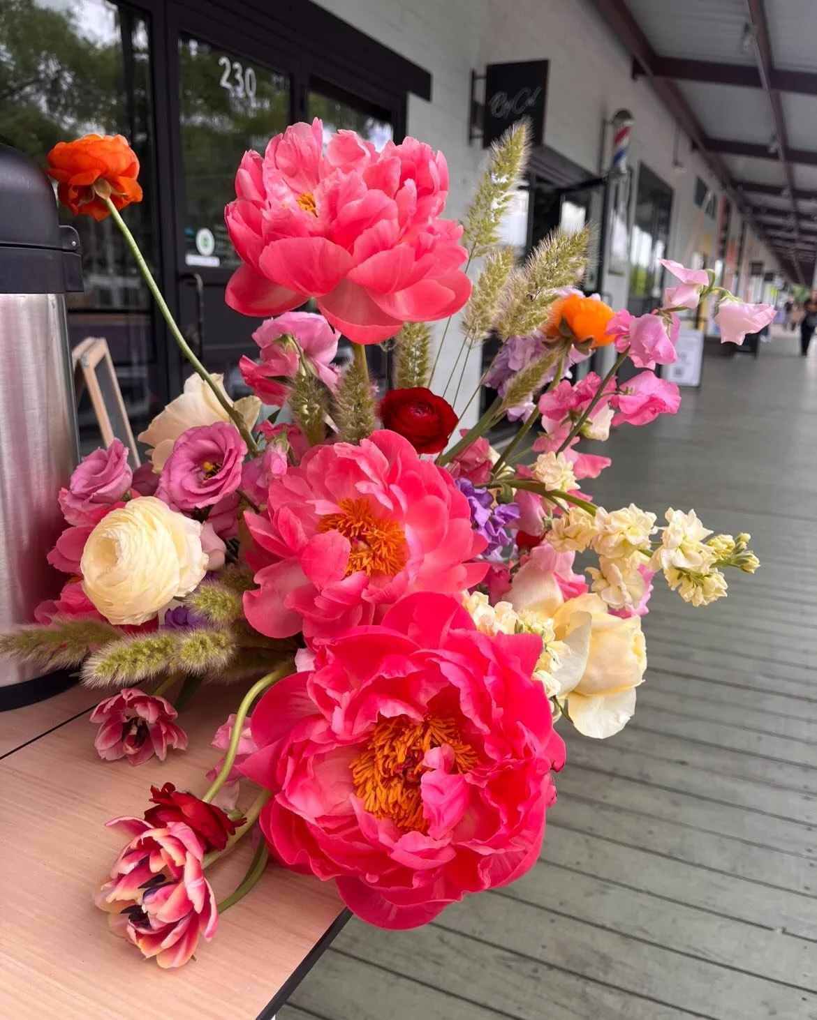 Dallas, TX // May 23rd

Flowers for my best friend on her birthday (also my first &amp; last time being roped into modeling for @mvpcoffee). Thanks for always showing my little east coast flower shop love, Texas