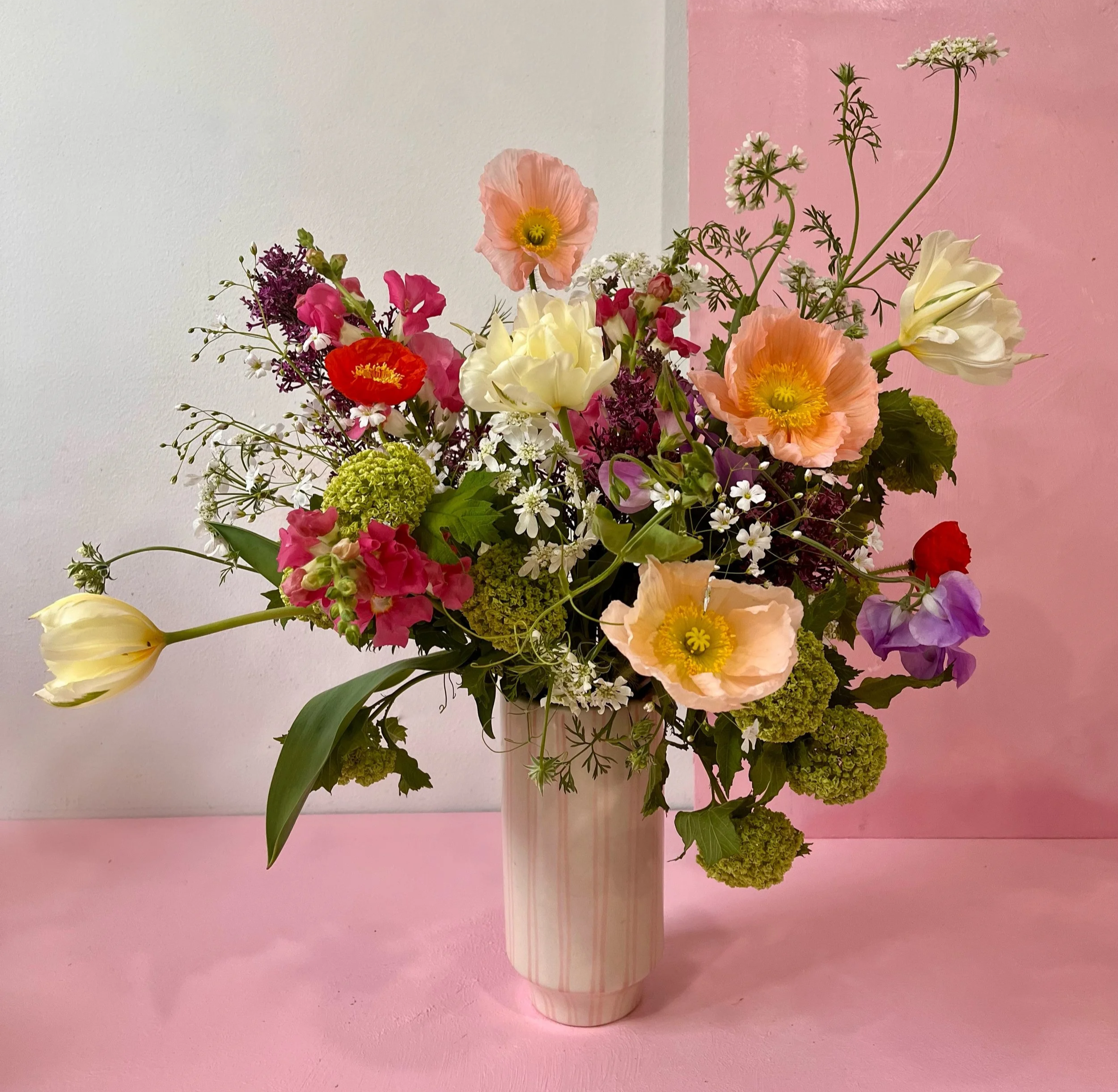 THE MAY QUEEN • Vase