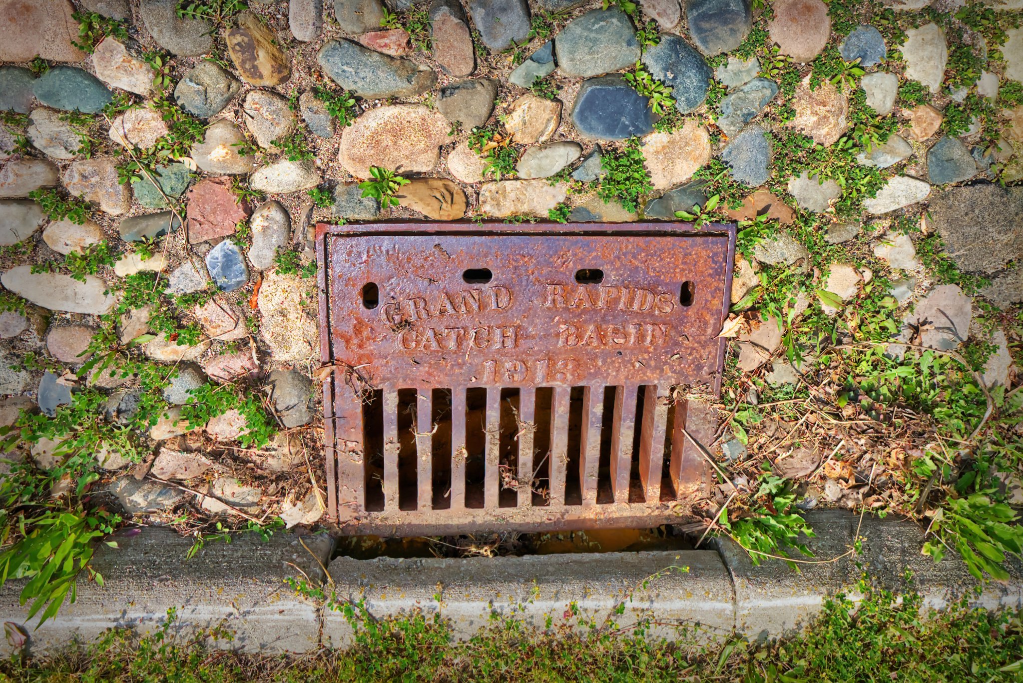 24 - Street Details