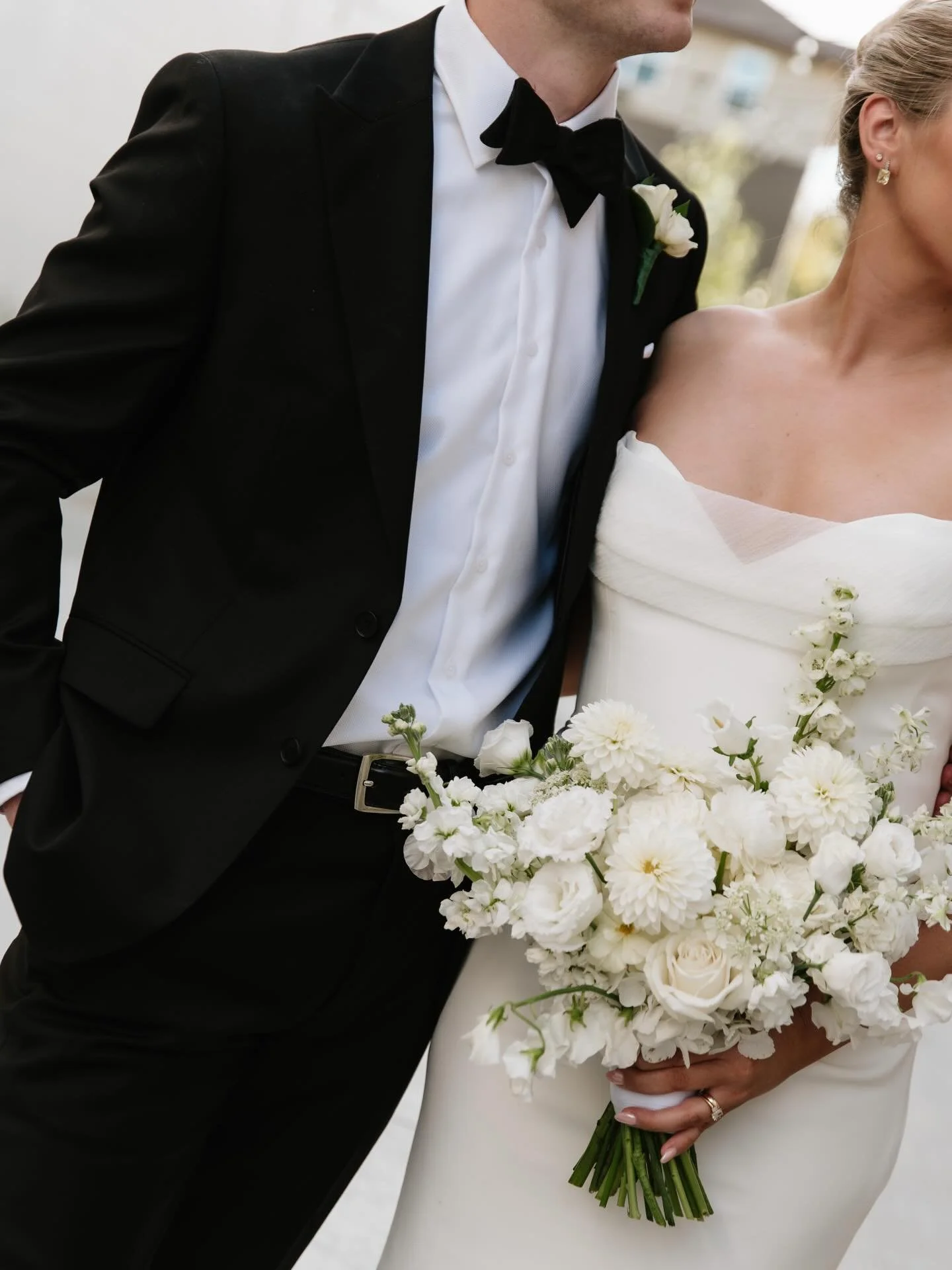 Zoe &amp; Matt bridal portraits | 10.11.25
.
.
Vendor list🤍
Venue: @the.luminare 
Floral: @longwayfloral 
Wedding planner: @myeventbuddee 
Photography: @coreychristianphoto @claireripl 
Caterer: @decocatering 
DJ: @wedancetoday 
Hair: @emilyalexande