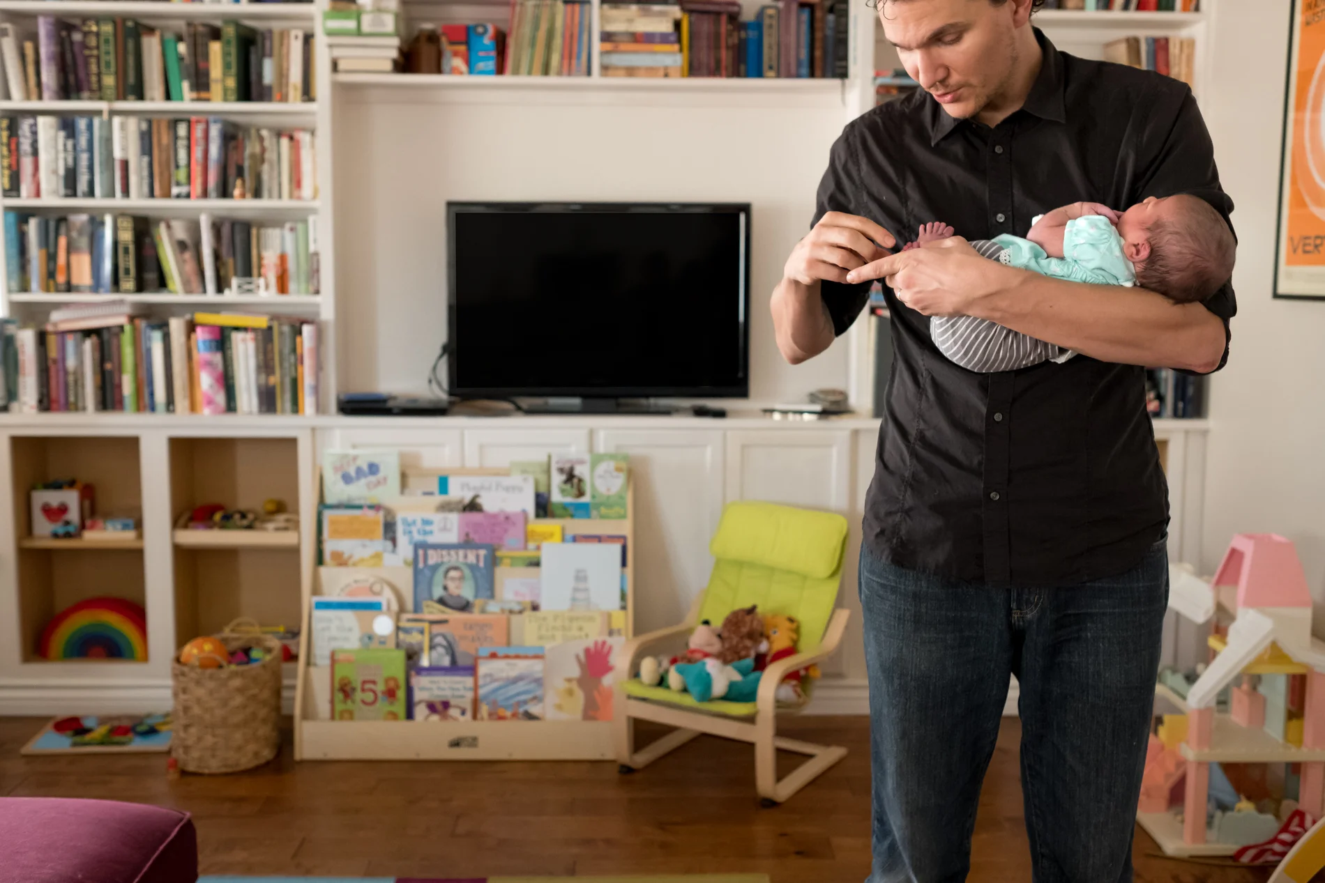 DocumentaryNewborn-EricaFaithPhotography-33.jpg