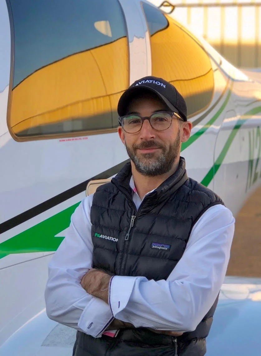 Peter Widry flight instructor.jpg