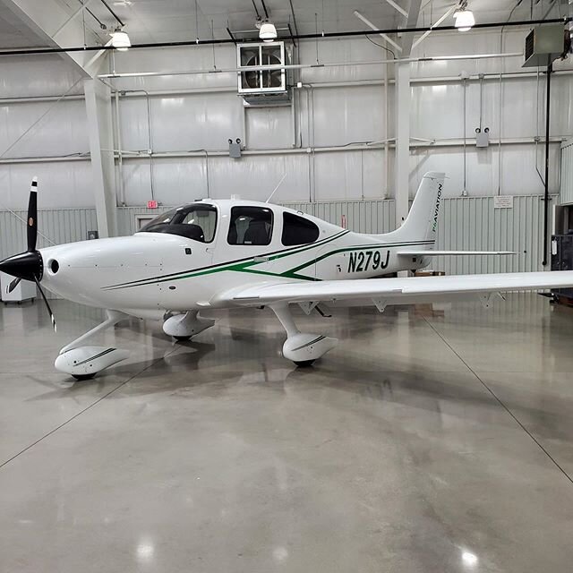 Our newest fleet member, ready and waiting for delivery @ KTYS &mdash; Cirrus Aircraft Vision Center! #p6aviation #cirrusaircraft #cirrus #visionjet #cirruslife #newairplane