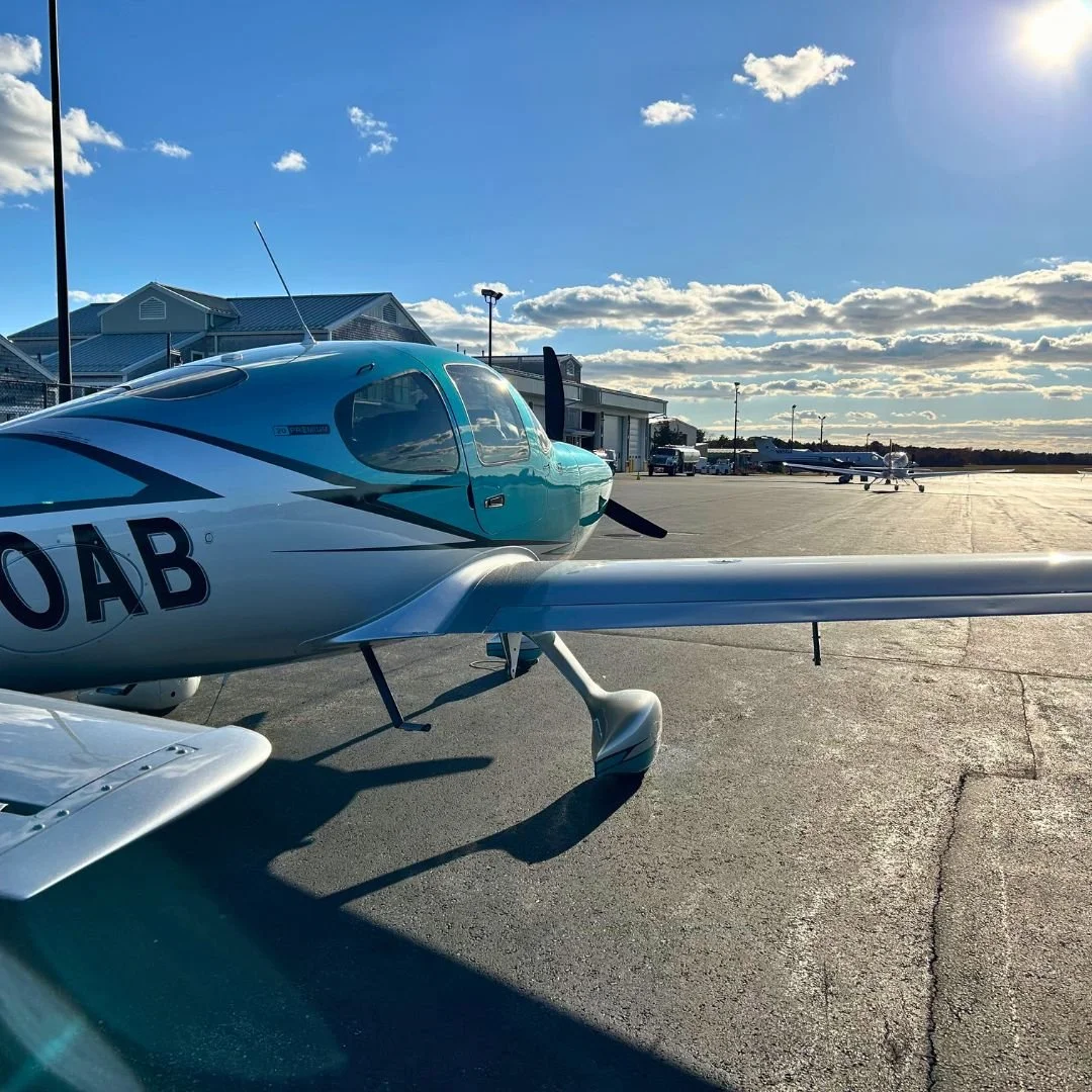 Fly to Martha’s Vineyard