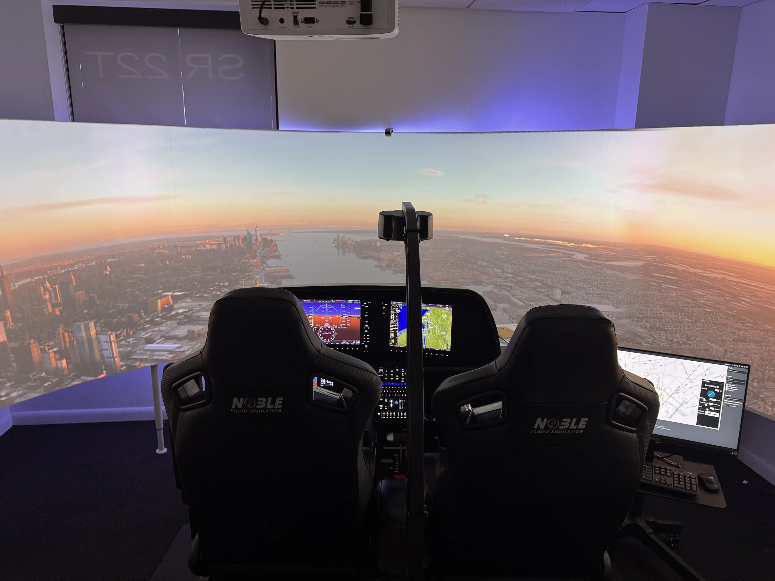 Cirrus SR20/SR22 Flight Simulator Training | P6 Aviation