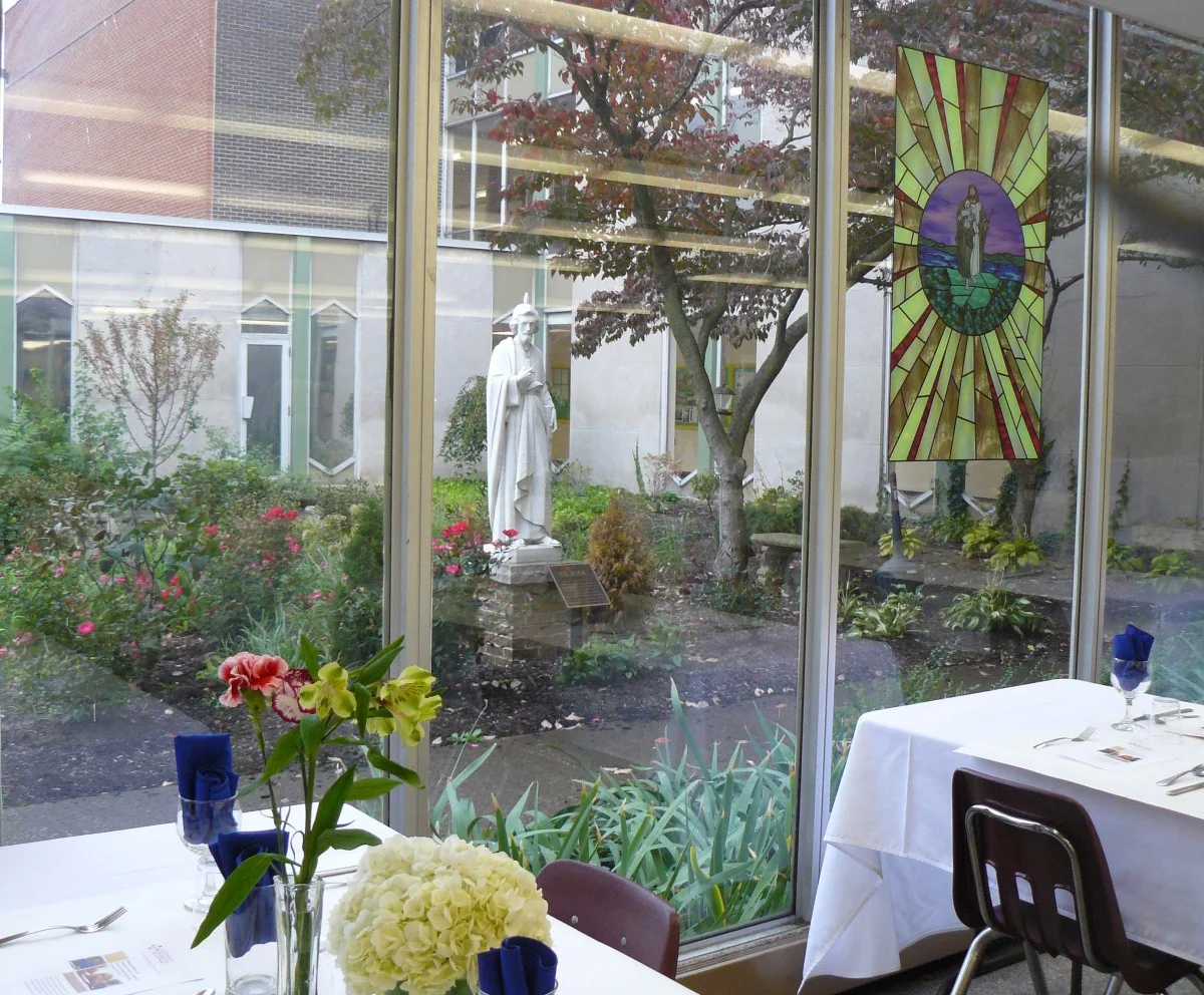 tablewindow1.jpg