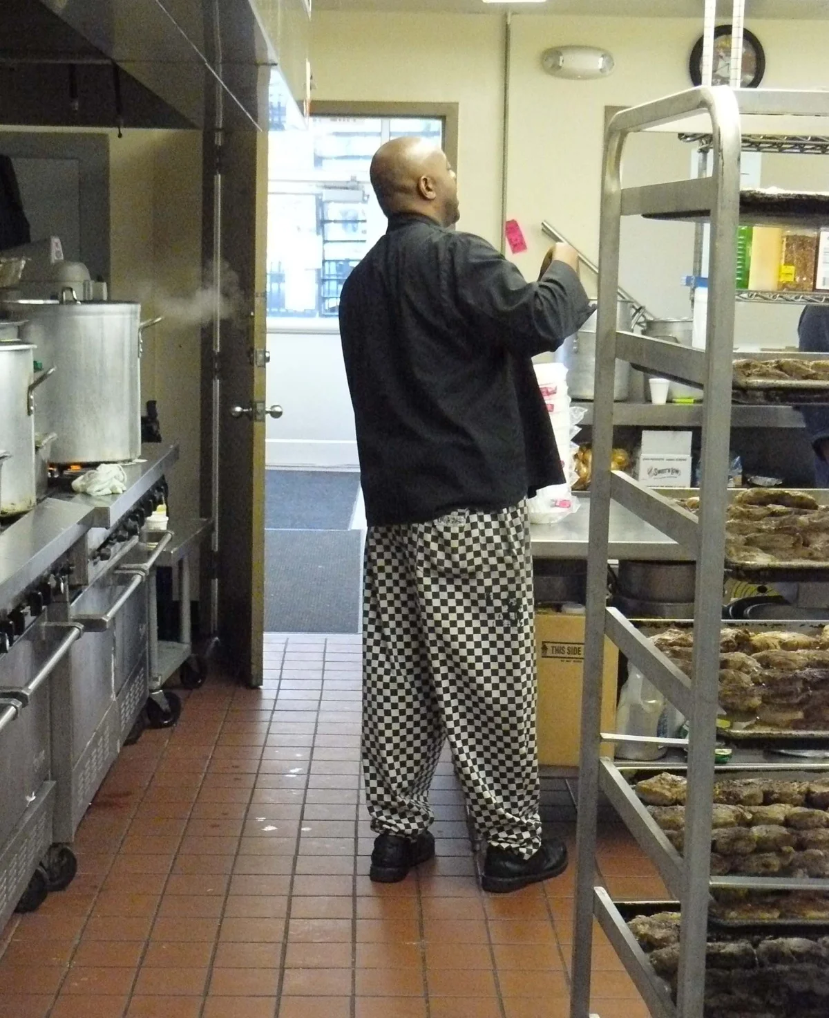 chefcooking.jpg