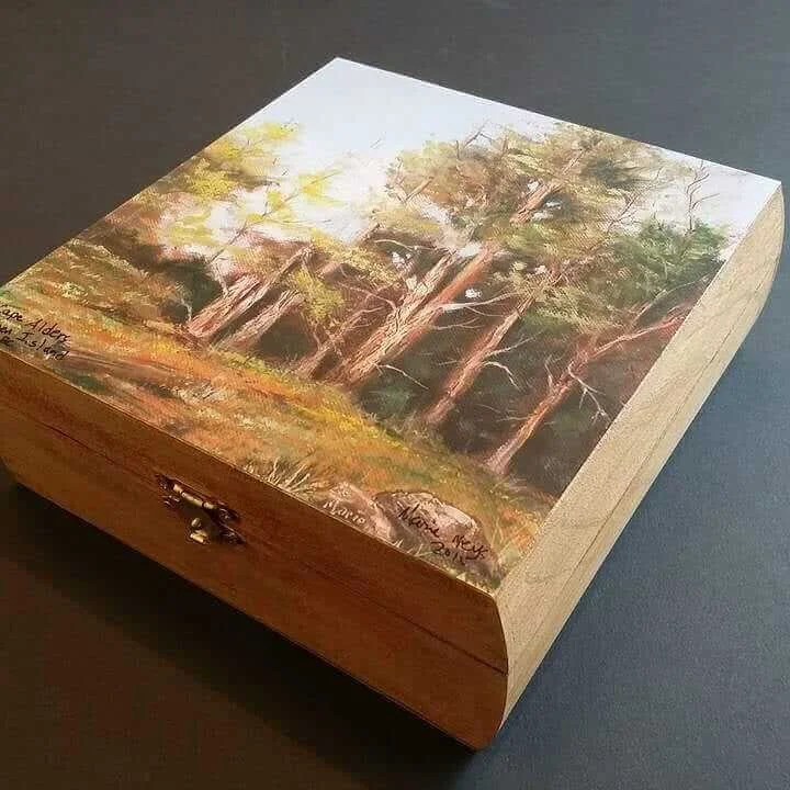 marie-neys-painting-wood-box.jpg