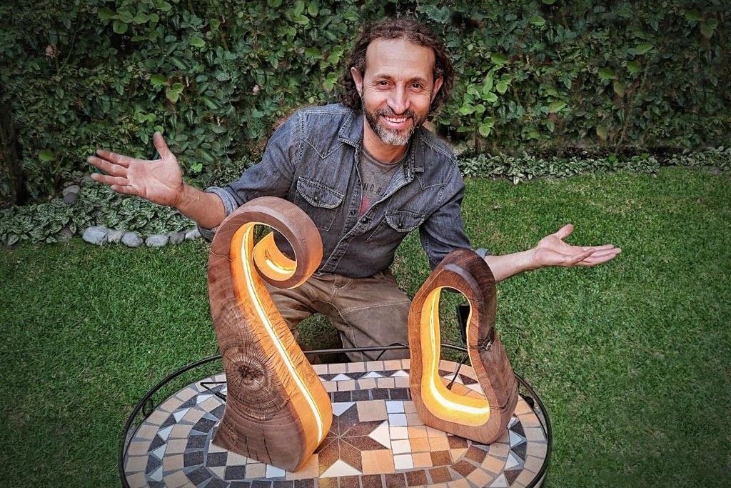 Jorge Izaza - Feature Artist July