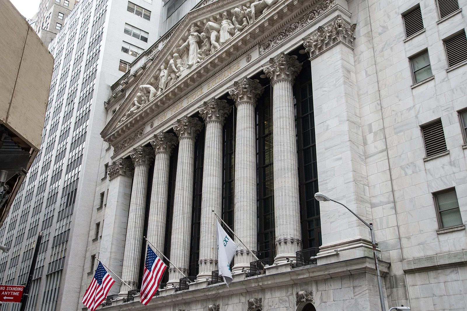 Croesus-at-New-York-Stock-Exchange-01.jpg