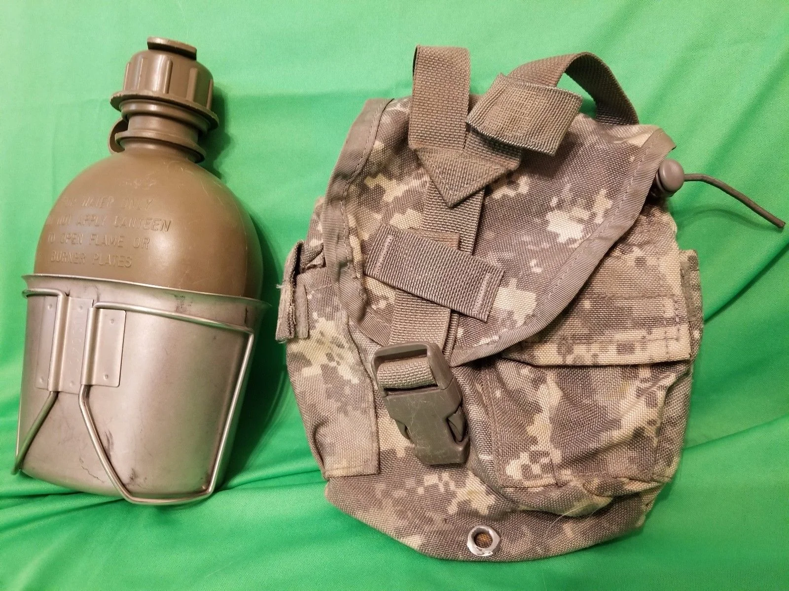 US Military Canteen with Cup and ACU Molle 2 Carrier — James Surplus