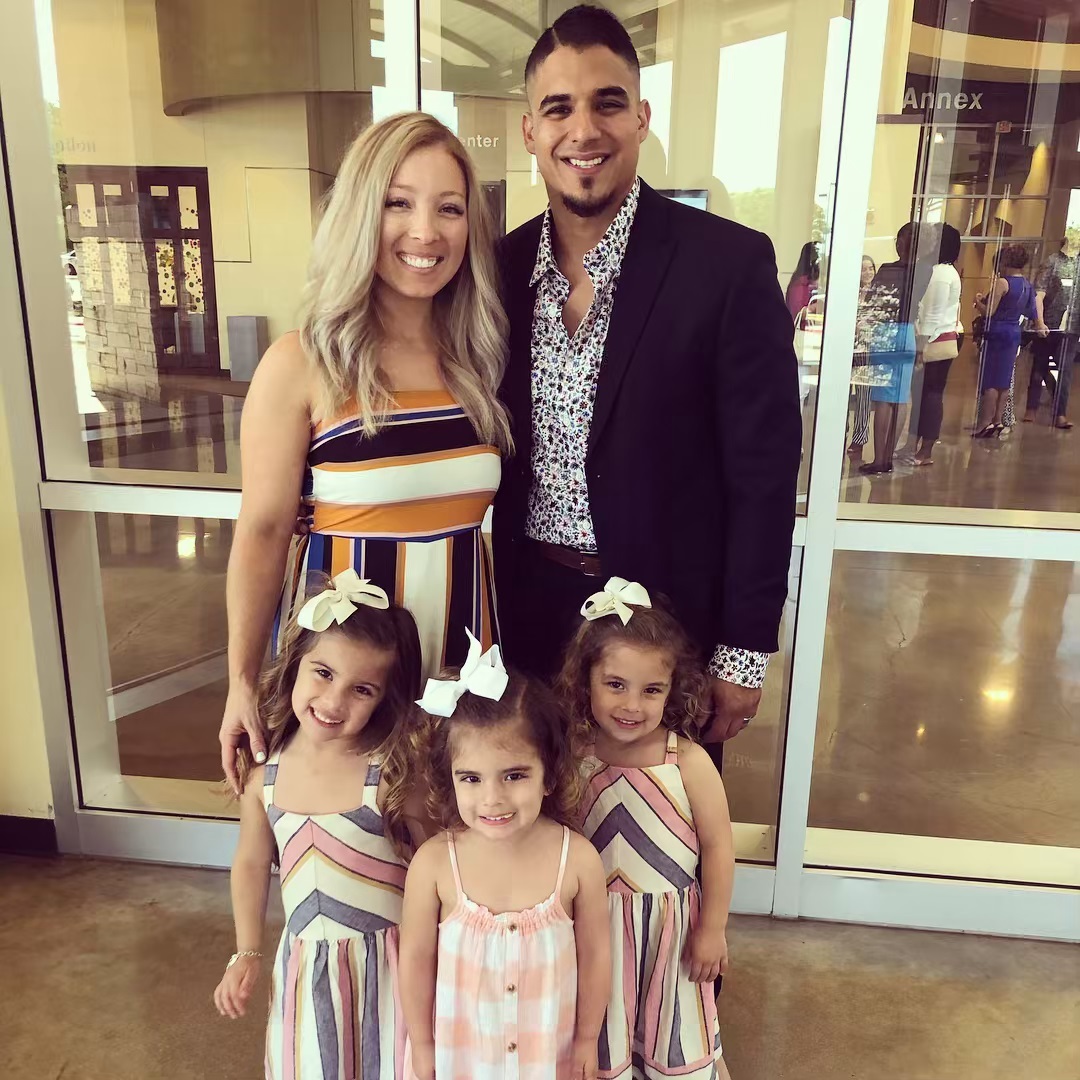 martinezfam.jpg