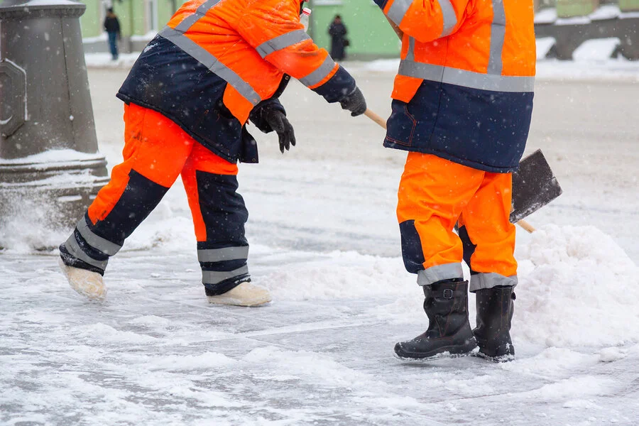 7 Winter Weather Safety Tips for Builders