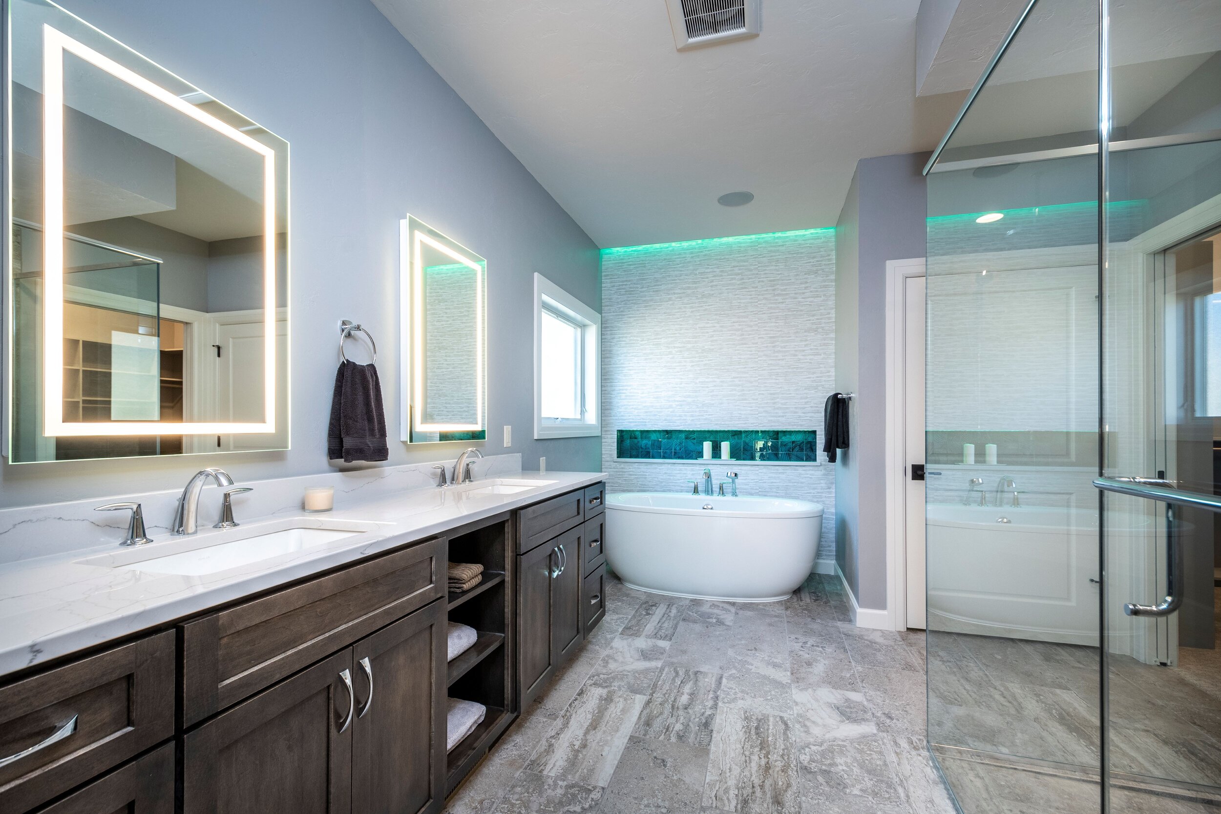 Master Bath.jpg