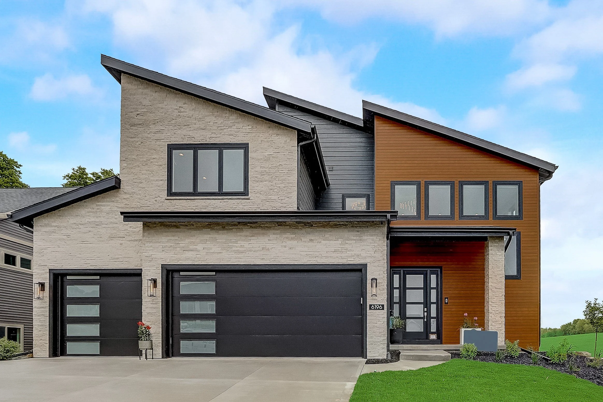 Urso Bros Hawley Exterior .jpg
