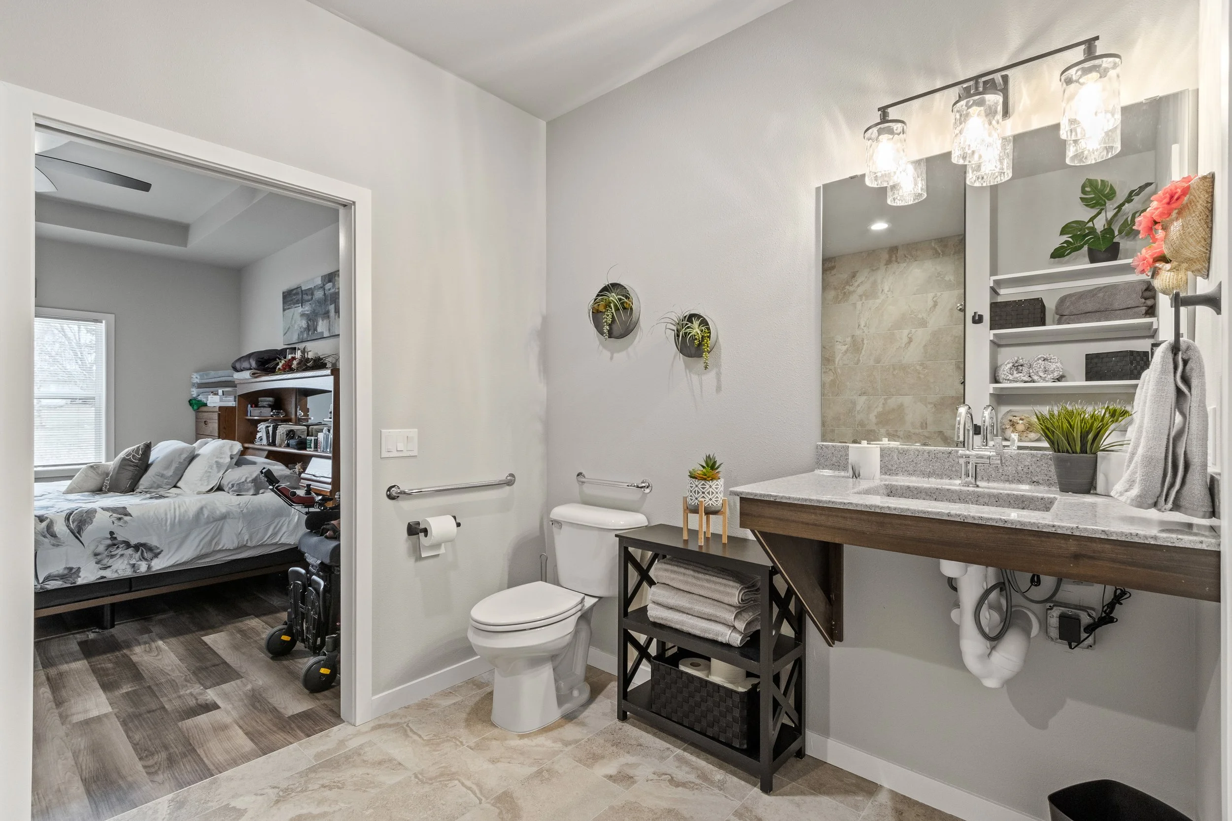 6856 Rembrandt Rd-7.jpg