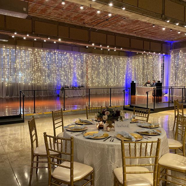 A little lighting goes a long way! @pelicantentsandevents @briannabeltondesign