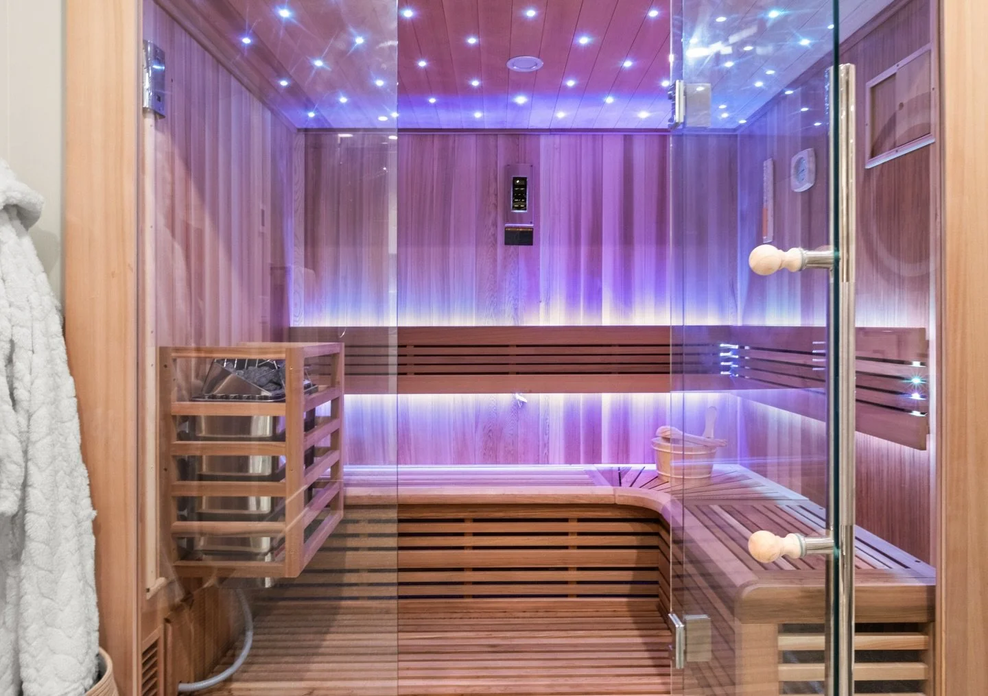 Since winter has apparently decided to stay indefinitely, I will be contacting @bennettcontractinginc to install this in my basement asap. #homesauna #basementremodel #bestcontractor