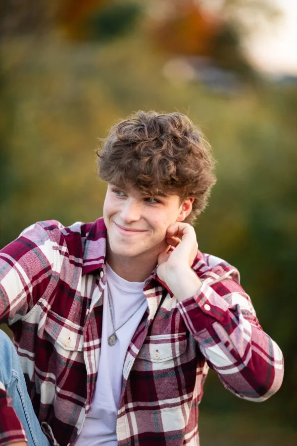 Marthas Vineyard High School Senior Photographer 34.jpg