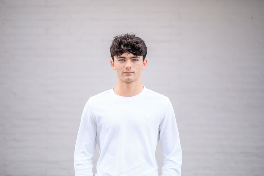 Marthas Vineyard High School Senior Photographer 60.jpg