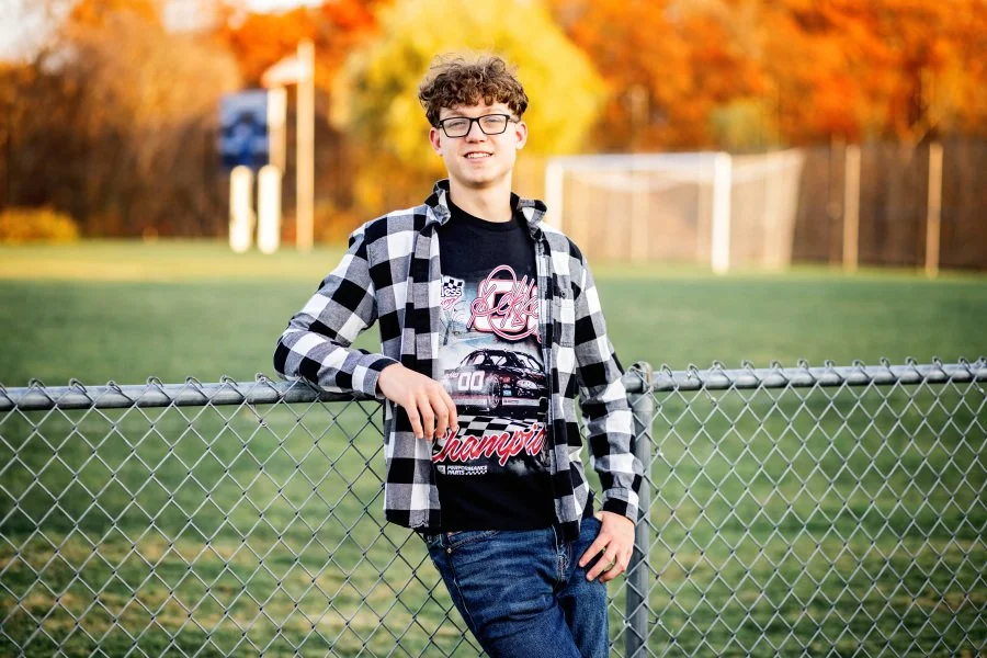 Marthas Vineyard High School Senior Photographer 64.jpg