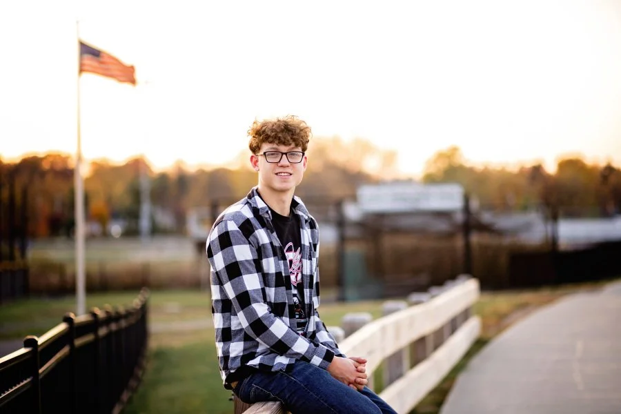 Marthas Vineyard High School Senior Photographer 65.jpg