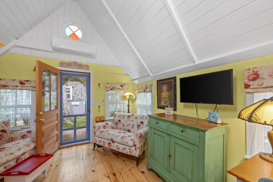 Marthas Vineyard Real Estate Photographer 02.jpg