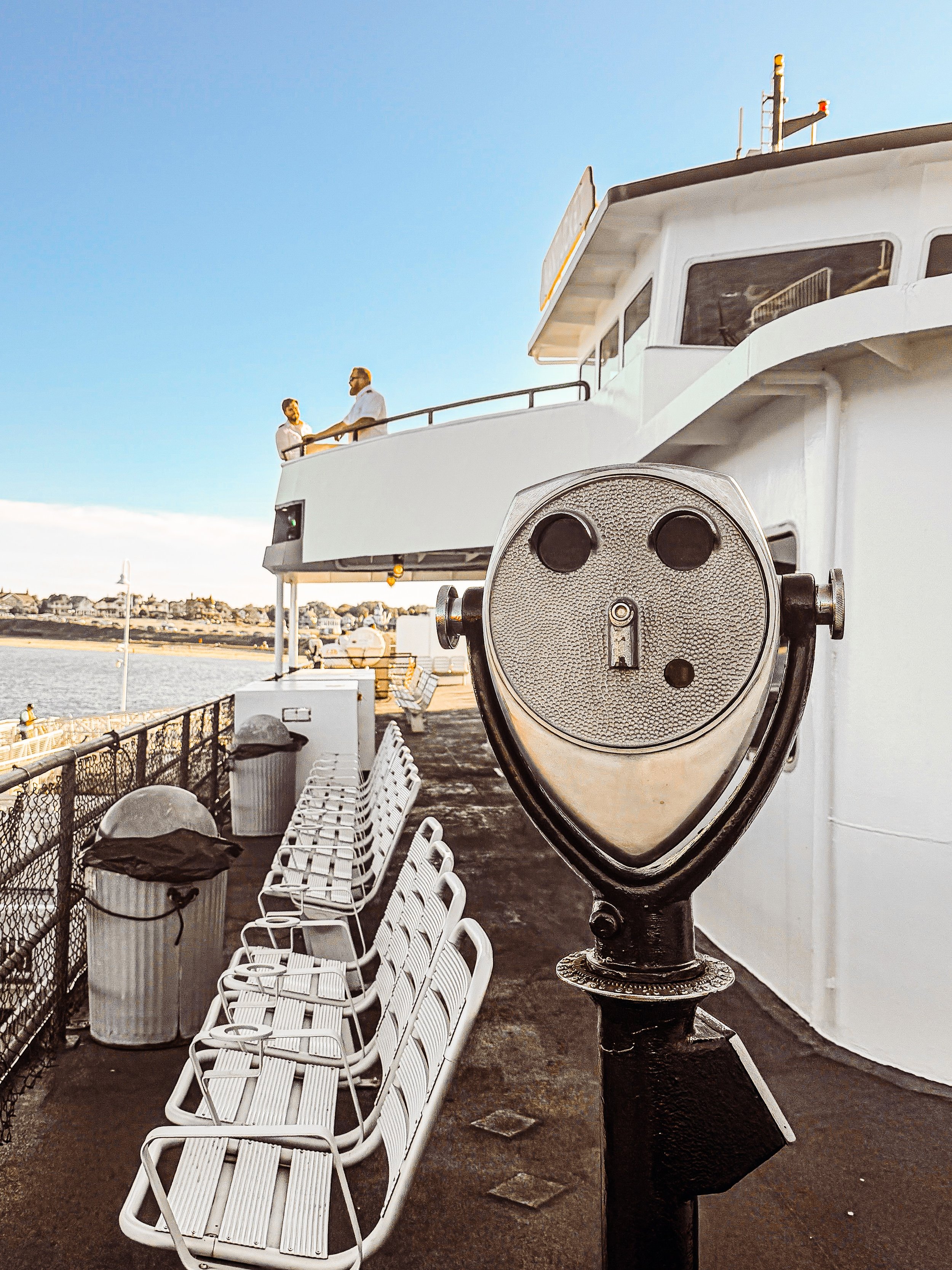 Always thankful to the Captains @steamshipma who work hard every day to get us home safely. 💙⛴️ #islandhome #marthasvineyard