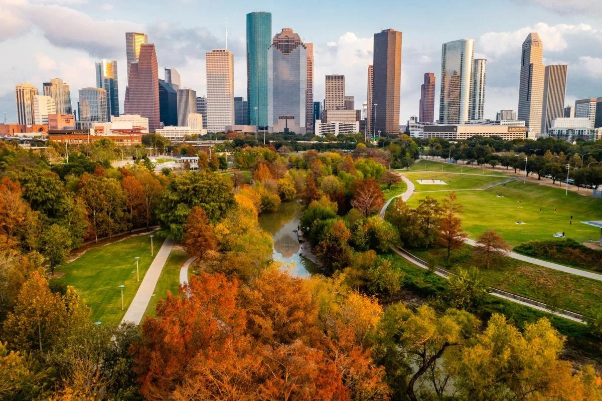 Houston_SKyline_e91e6bde-25f8-4525-93b6-0fe4c9f79307.jpg
