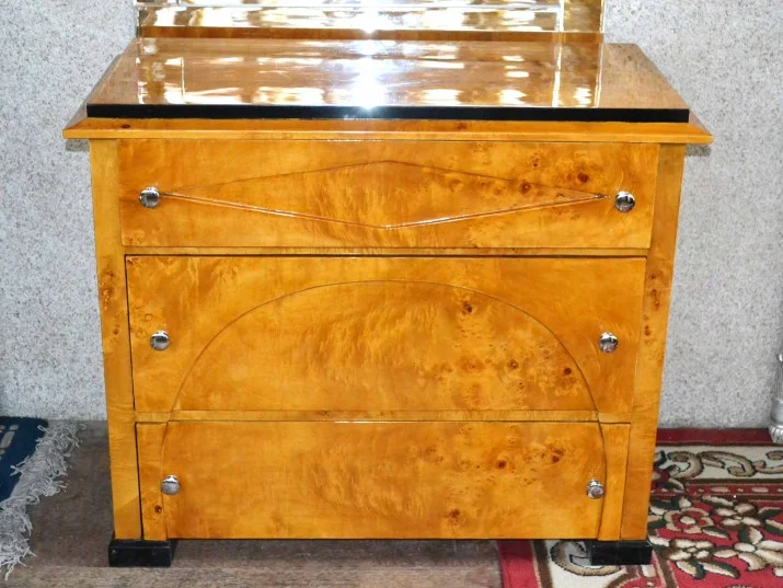An example of fine Birdseye maple bedroom furniture