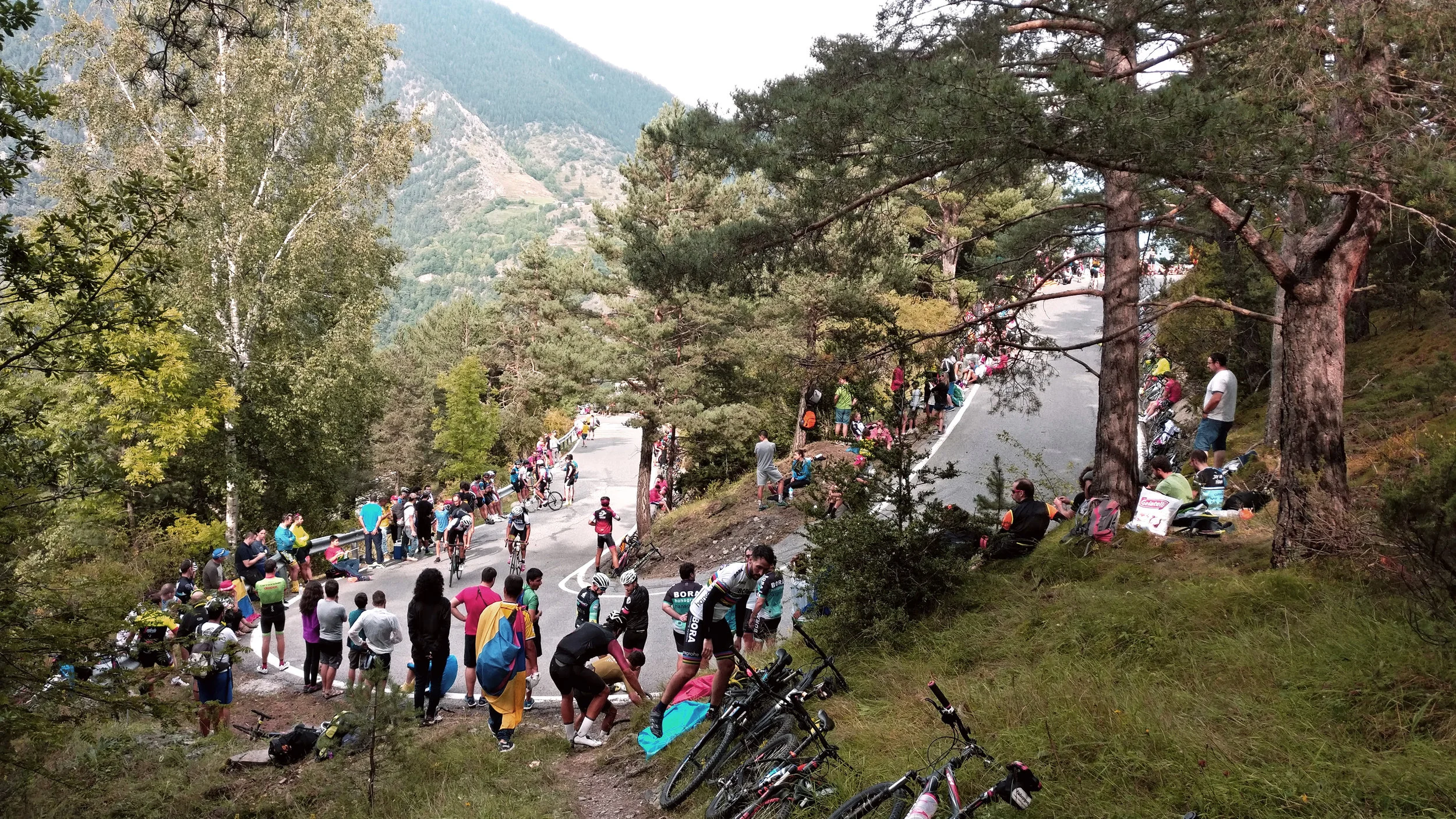 RetouchLavuelta_01.jpg