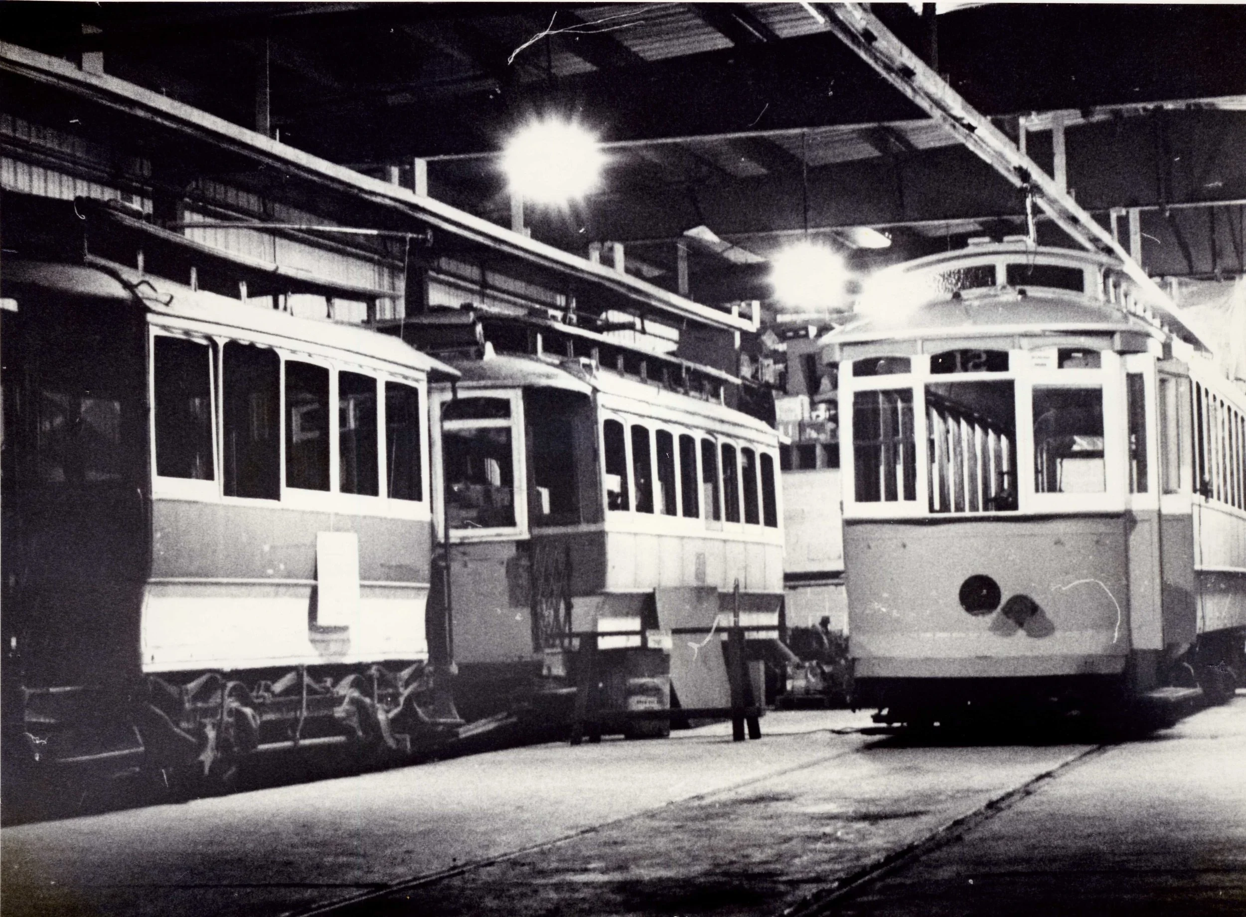 Car 2324, Year 1904 Image Credit: Farrell Collection, Maryland Rail Heritage Library Part of an order of 150 cars placed by United, this car, built by Brill, marked a return to single-truck construction. (Cars of this general design were still popular throughout North America early in the century.) Smaller than many of the existing cars of the day, this type of vehicle replaced aging cars on lightly traveled lines where there was no need for the larger-capacity double-truck streetcars. These cars seated 32 passengers and served on many lines throughout the system, but were gradually replaced by larger vehicles, ending service in the late 1920s.