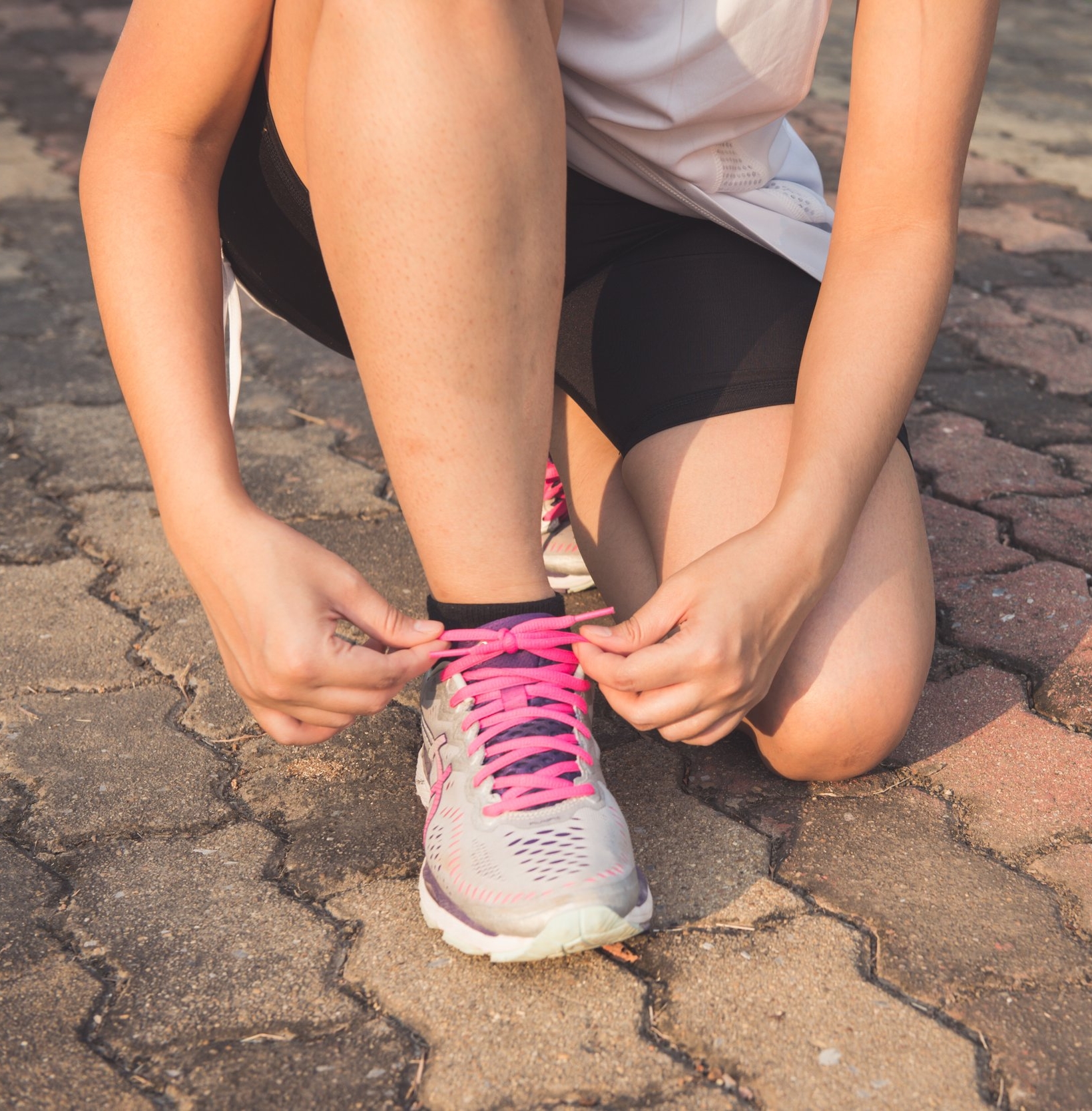 exercise-female-fitness-601177.jpg