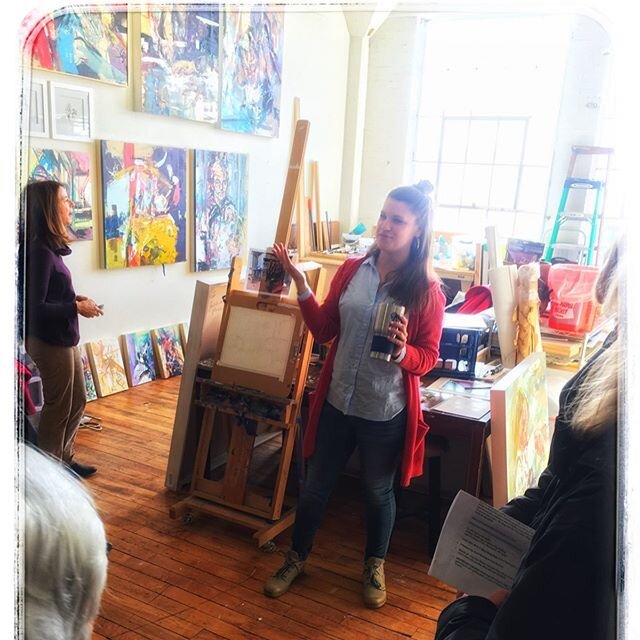 Had an awesome time with the Manamore group last Monday! They visited my studio and treated me to lunch 😃 So fun getting to know this group of women who love the arts. Thank you for coming to the studio, friends!
&mdash;&mdash;
#nkb244 #annaleighart