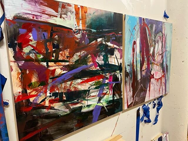 #progress #painting #oilpainting #abstractpainting #wip #studionight #ipaintwithcreditcards #annaleighart #nkb244