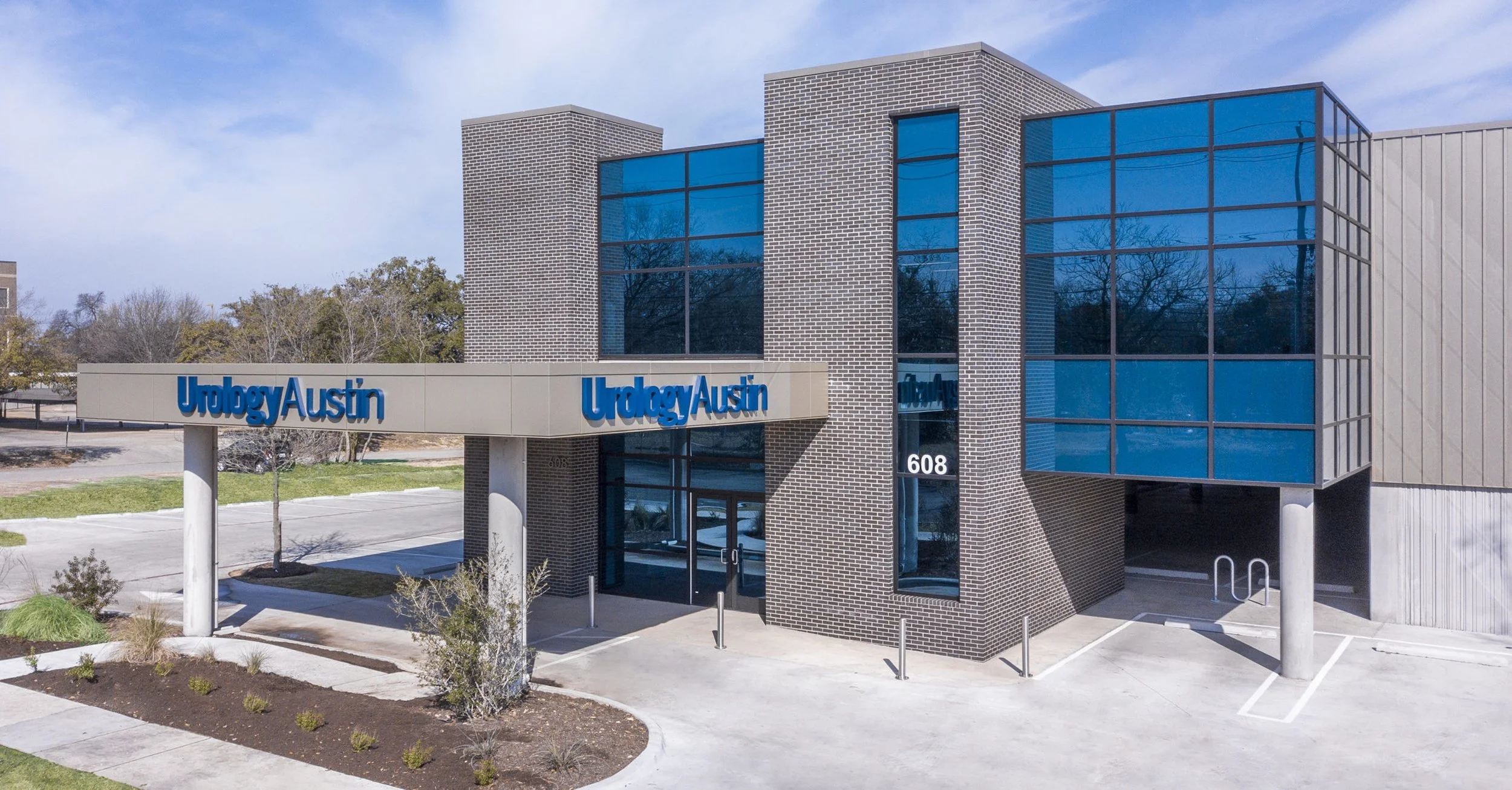 Urology-Austin_Radam exterior.jpg
