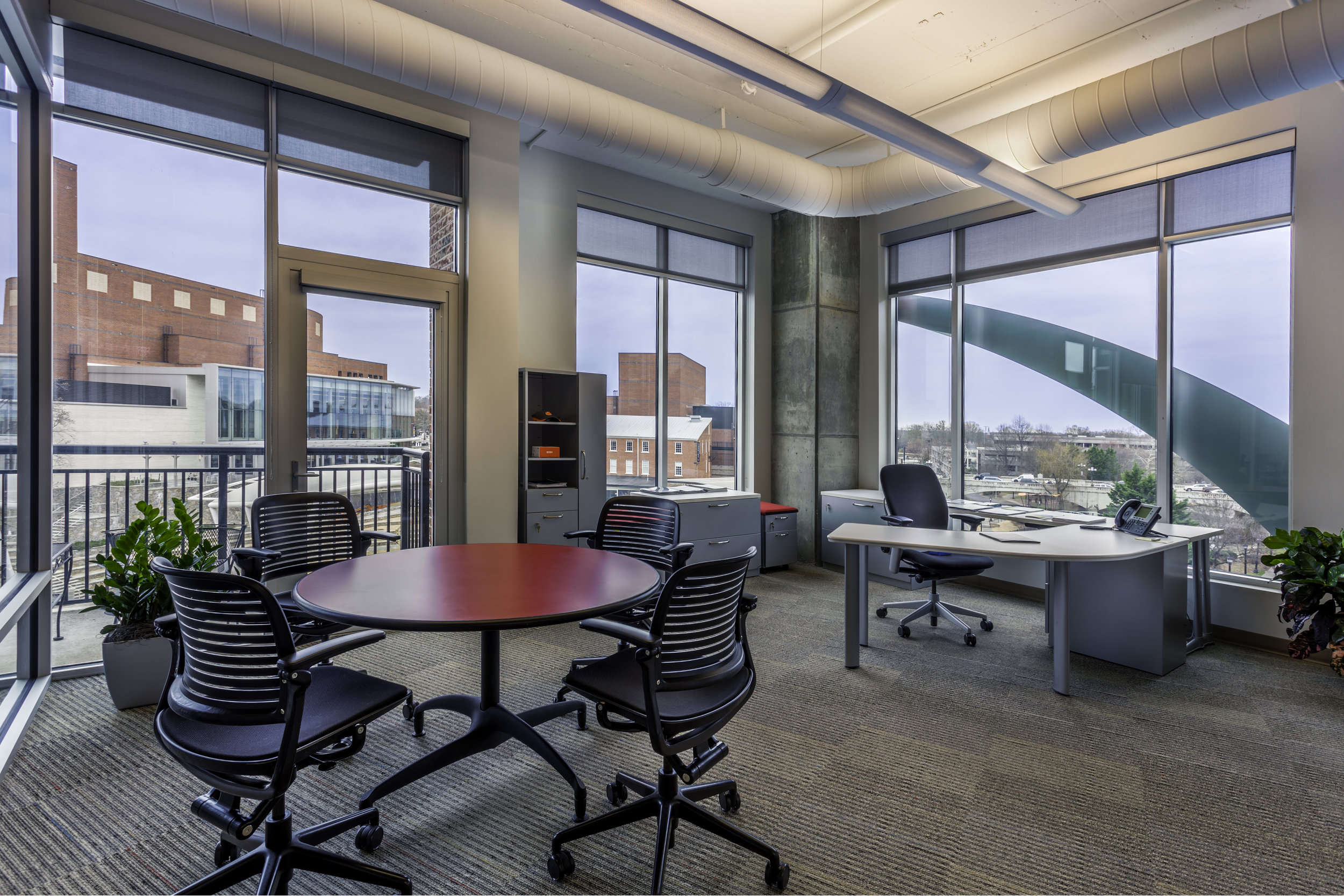 Image of RiverPlace Office - interior