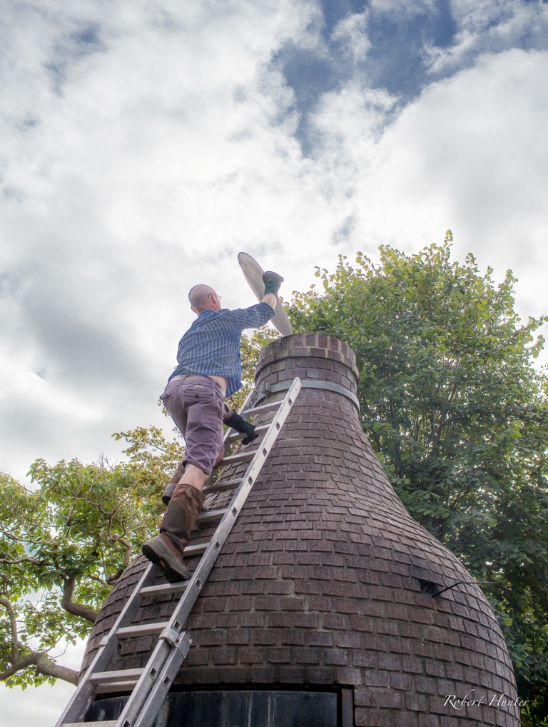 015 bideford-kiln-caping-the-kiln-1-of-11.jpg