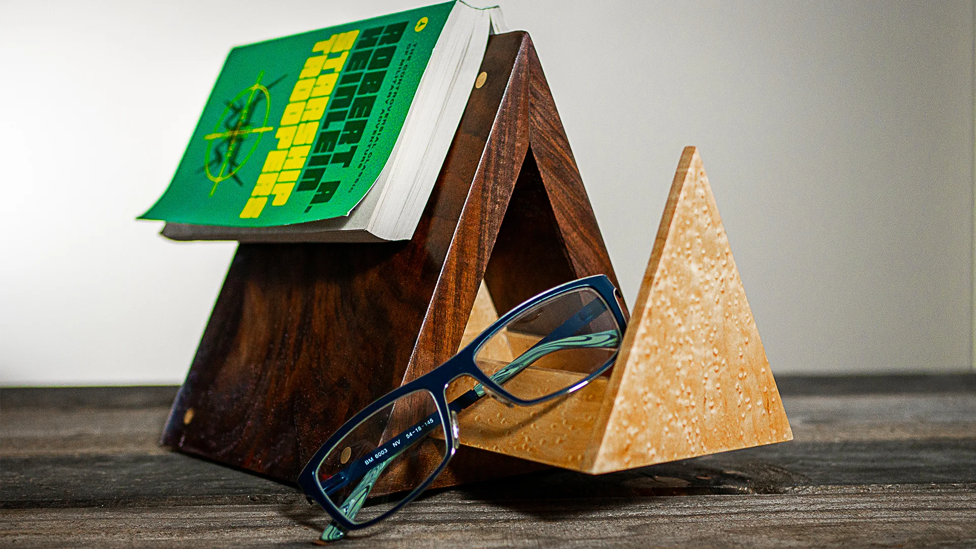 Diy Book Holder Station Plans Craftswright