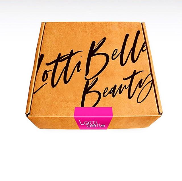 🚨 Check out my stories! Lmk what you think in the next 24 hours! Go to my business page @lottibellebeauty and comment below on our new holiday packaging for our gift sets. Xox