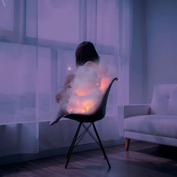 _ VENUS DIRECT
Venus&rsquo; Retrograde in Gemini blessedly ended overnight, slowly chipping away at Retrograde Season. &bull;
Venus in Gemini has us exploring relationship options. Perhaps we are looking for a new partner, or just dating around. Or p