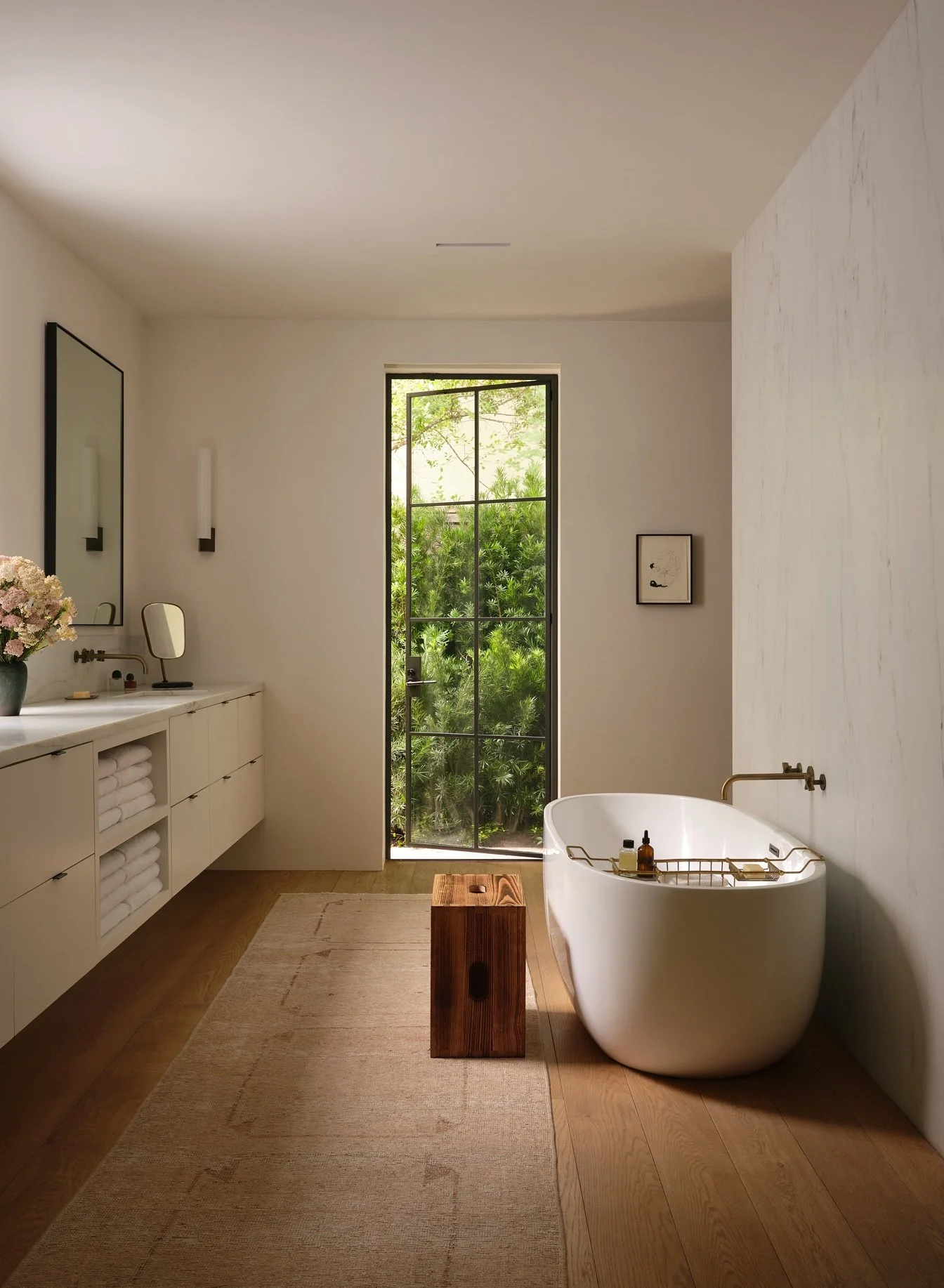 PRIMARY BATH_0032_.jpg