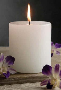 white-pillar-candles-4x4-unscented-cotton-wicks-3_260.jpg