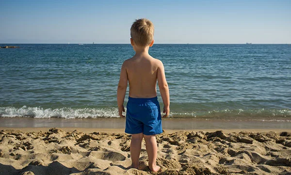 childatbeach.jpg