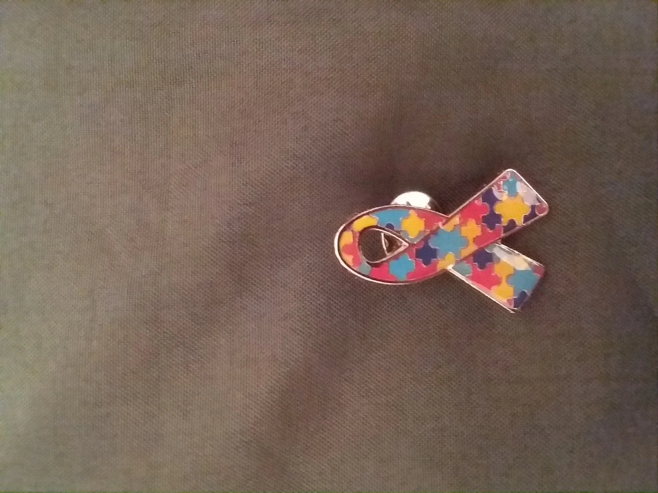 6.00 Ribbon Pin - Metal.jpg