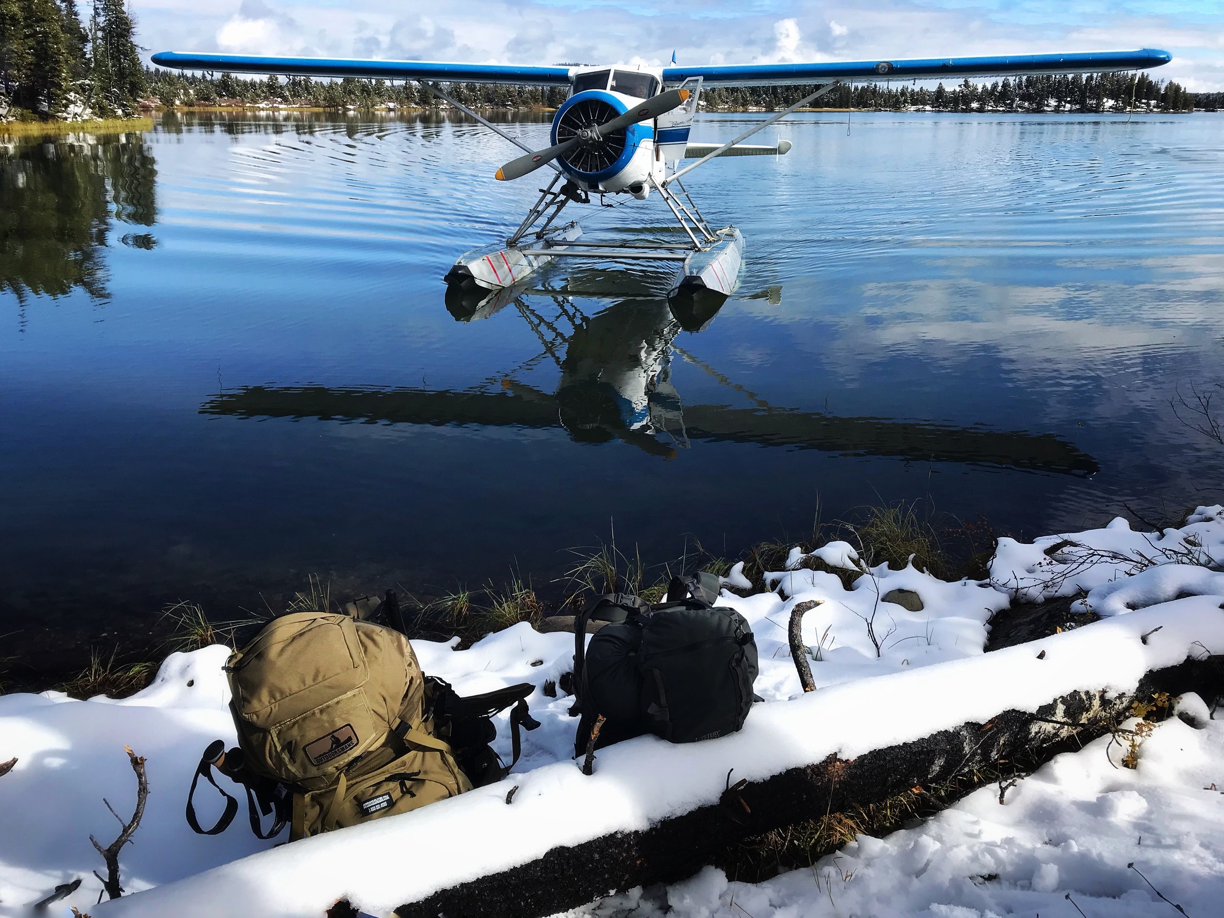 float plane.jpg